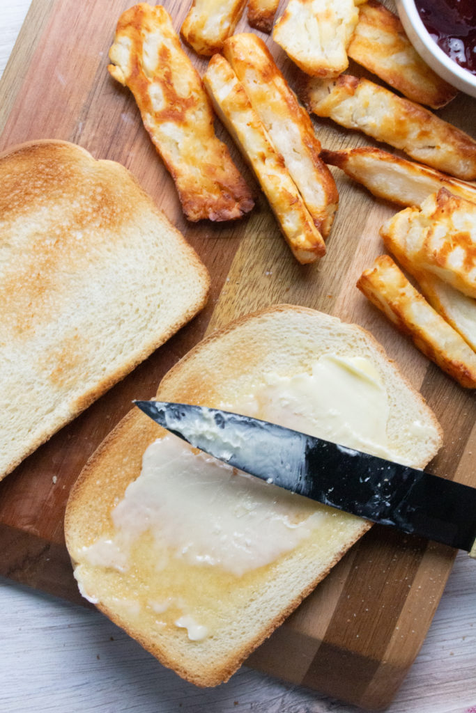 Air Fryer Halloumi Cheese Toast
