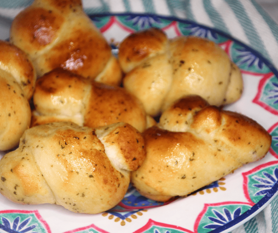 Frozen Garlic Knots in Air Fryer