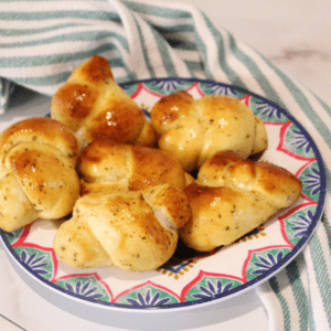 Frozen Garlic Knots in Air Fryer