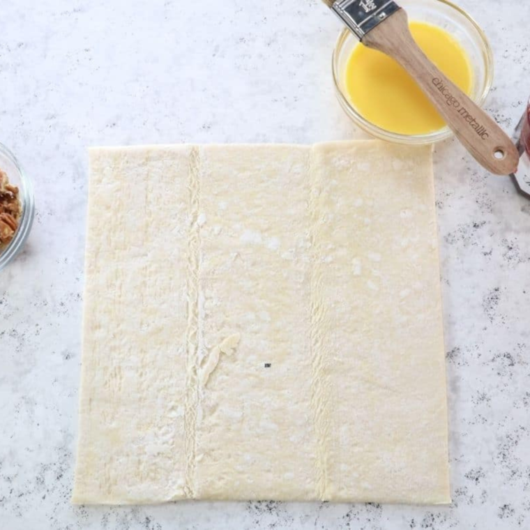 Air Fryer Baked Brie In Puff Pastry  