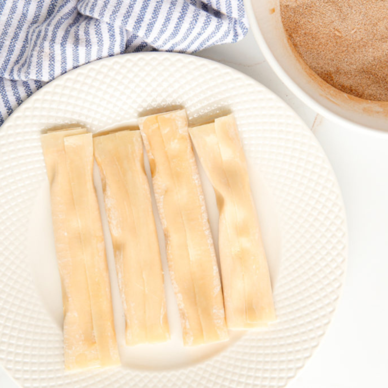 Air Fryer Pumpkin Cheesecake Egg Rolls (4)