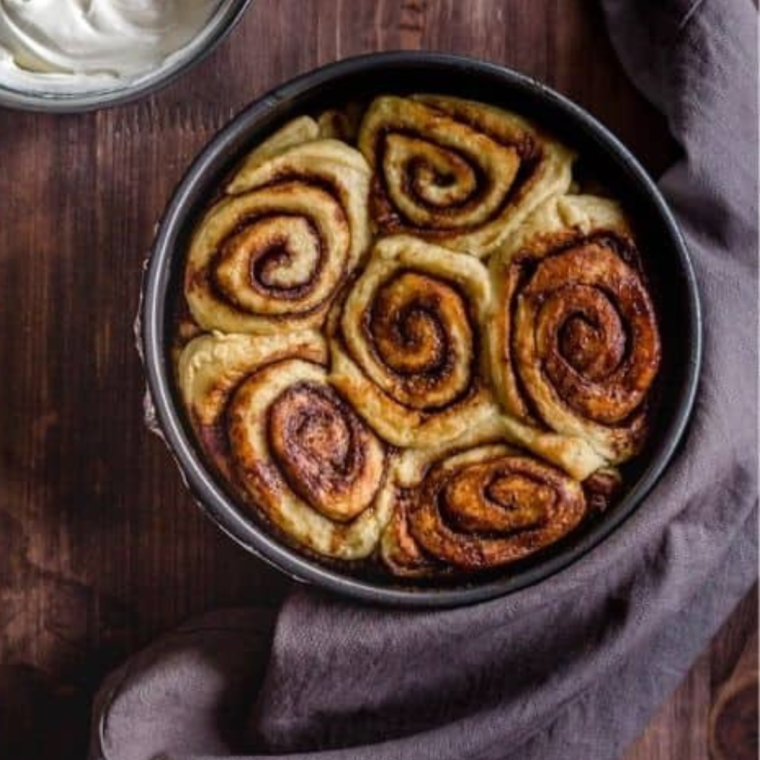 nstant Pot Homemade Cinnamon Rolls (1)