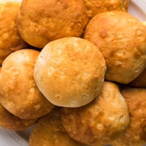 Air Fryer Cracker Barrel’s Buttermilk Biscuits