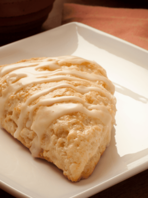 Air-Fryer-Copycat-Starbucks-Vanilla-Bean-Scones