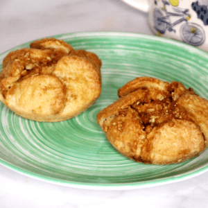 Air Fryer Frozen Apple Blossoms