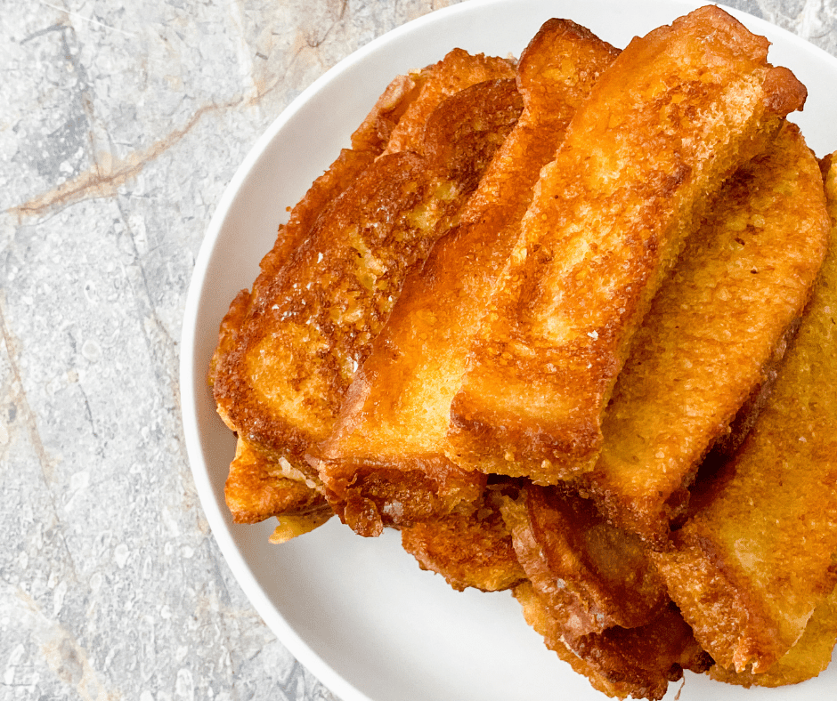 Delicious homemade French toast sticks made in the air fryer, inspired by Burger King's classic recipe.