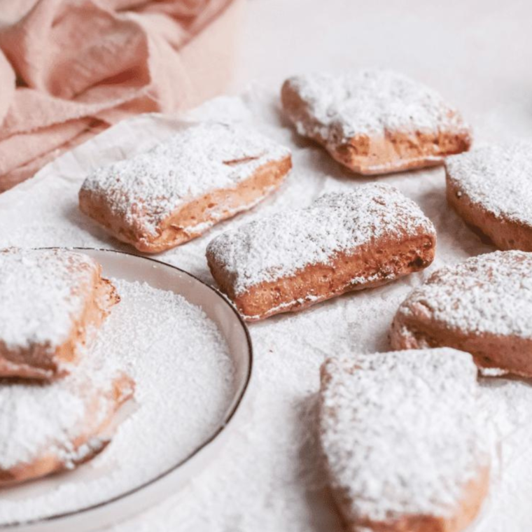 Air Fryer Pumpkin Beignets