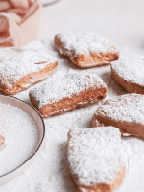 air fryer pumpkin beignets