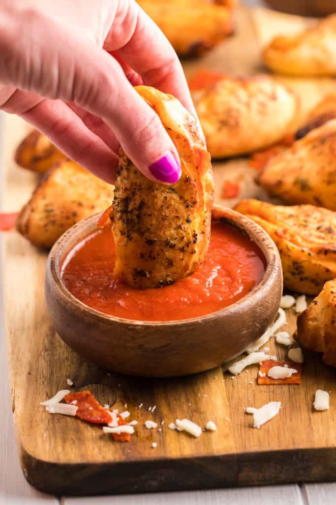 Air Fryer Stuffed Pizza Bites