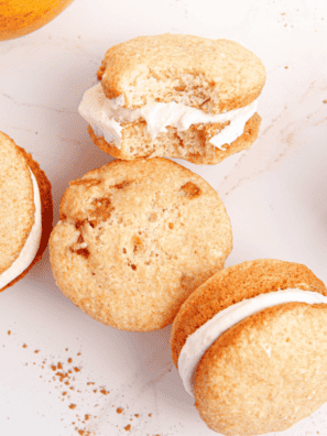 Air Fryer Apple Cinnamon Whoopie Pies