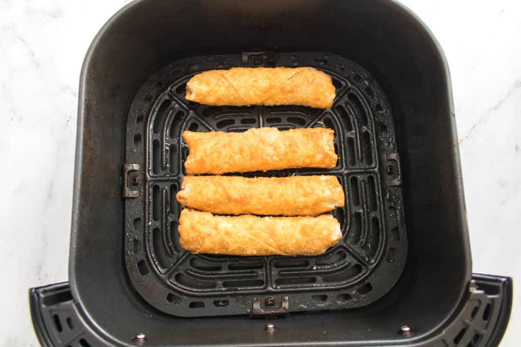 How To Cook Frozen Spring Rolls In Air Fryer
Unleash the power of modern kitchen technology and dive into a world where convenience meets gourmet. Cooking frozen spring rolls in the air fryer is the answer to achieving that irresistible restaurant-quality crunch right at home sans the mess and hassle of traditional methods. Join me on this culinary journey as we explore how the air fryer revolutionizes how we enjoy these classic Asian appetizers. Here's to crispy exteriors, perfectly steamed fillings, and a snacking experience that's truly unparalleled!