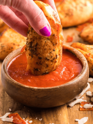 Air Fryer Stuffed Pizza Bites