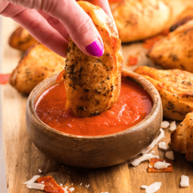 Air Fryer Stuffed Pizza Bites