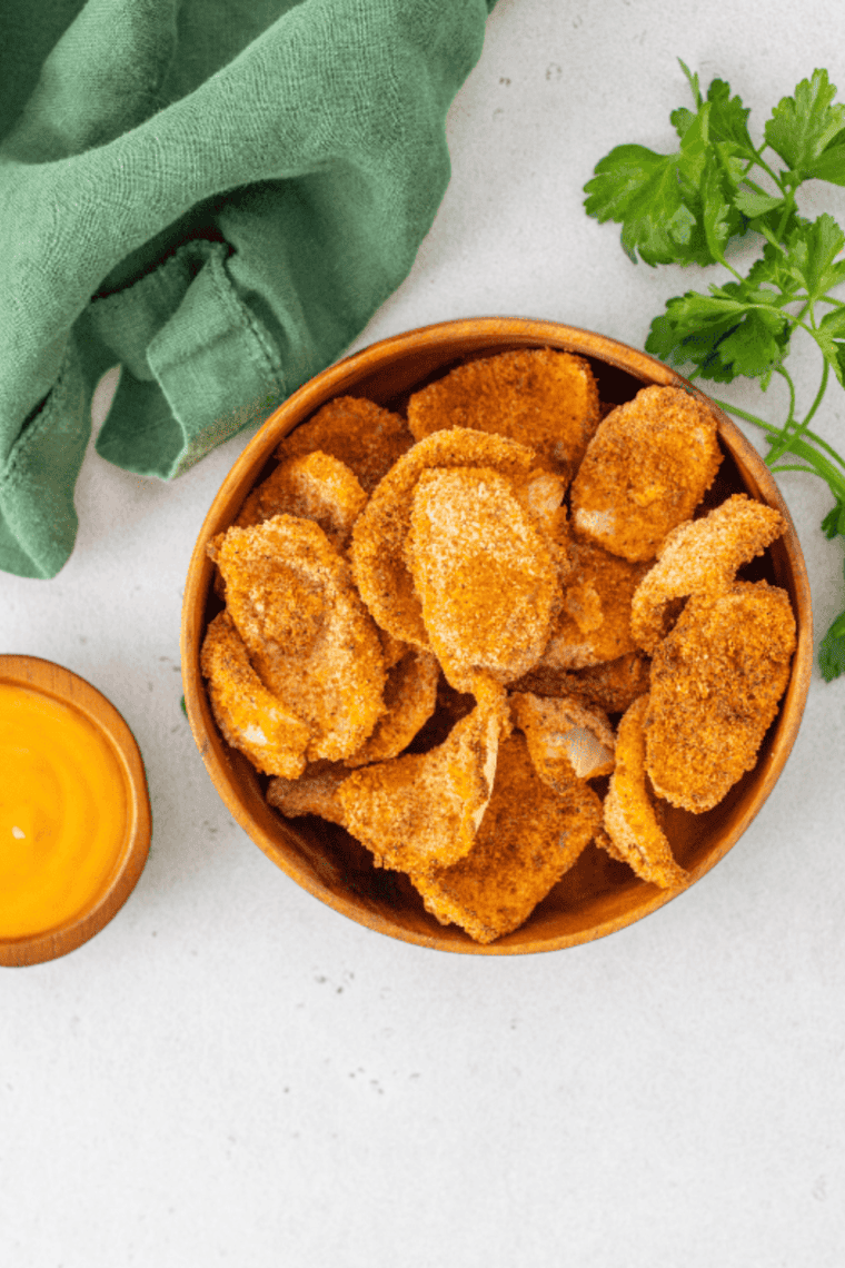 Golden brown and crispy onion petals served with dipping sauce.