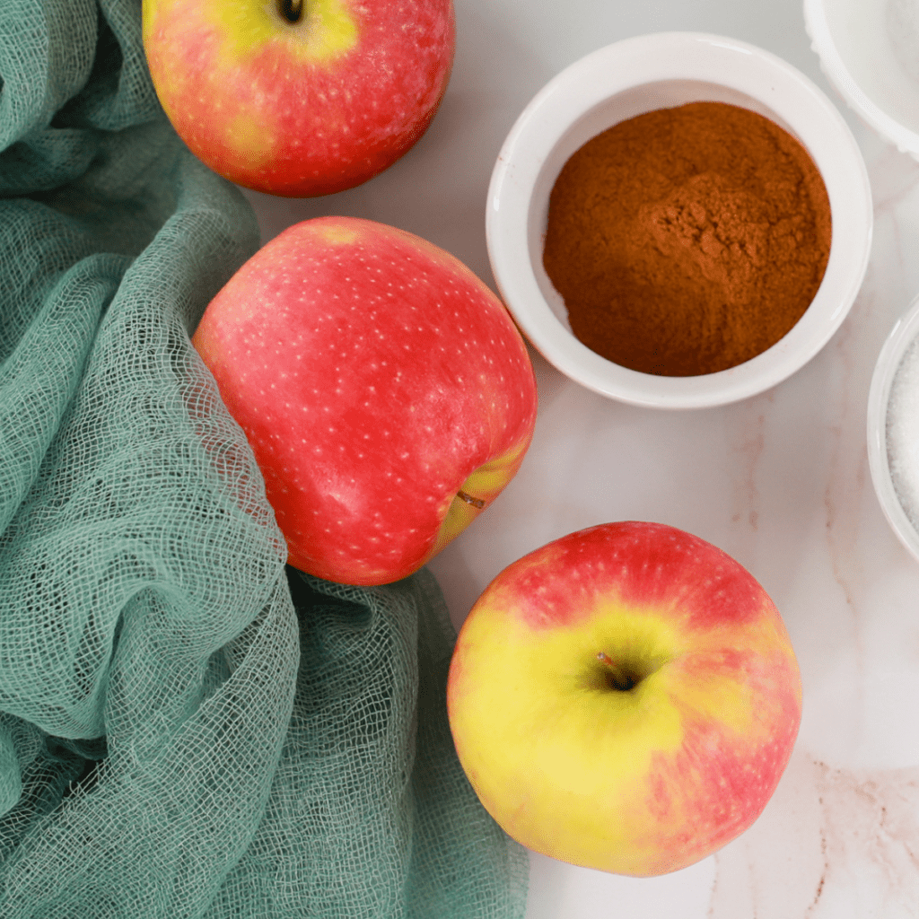 https://trendy-home1.info/air-fryer-caramel-apple-muffins/
