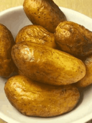 Easy to prepare, and so much faster than a traditional baked potato, due to their size, and with the air fryer, they will take about half as long as the oven. Nothing better than a steak and potato meal, and with the BBQ season coming up, I wanted to give you some options for side dishes. This is one of my favorites; easy and absolutely delicious. If you are looking for even more Air Fryer Side Dishes, some of my favorites are AIR FRYER WEIGHT WATCHERS SWEET POTATOES, AIR FRYER OVEN GOLD RANCH POTATOES, AIR FRYER SYRACUSE SALTED POTATOES, and HOW TO MAKE EASY HASSELBACK POTATOES IN YOUR AIR FRYER.