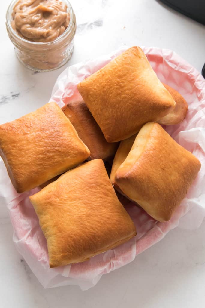 Air Fryer Texas Roadhouse Rolls