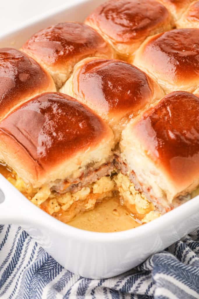 How To Make Sausage Egg and Cheese Breakfast Sliders In Air Fryer