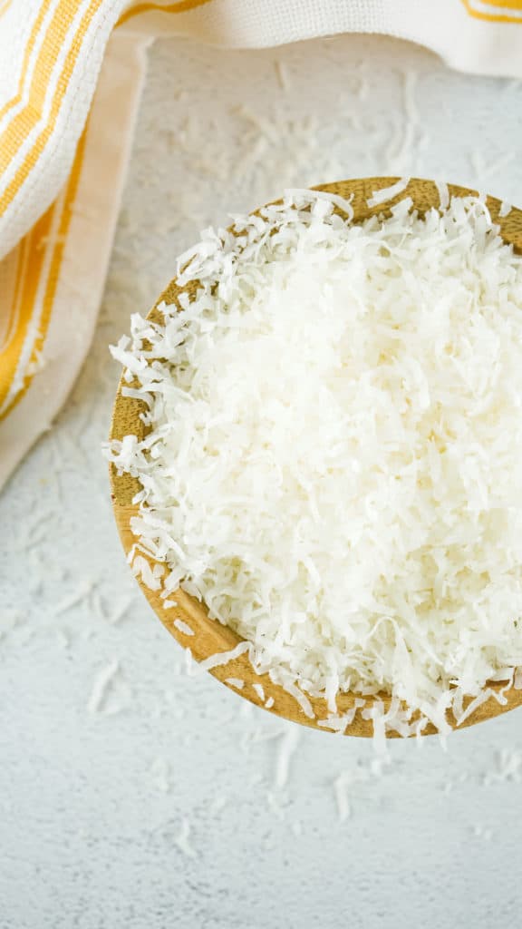 Step-by-step guide for toasting coconut in an air fryer