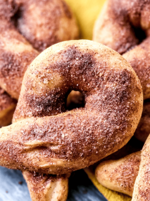 Air Fryer Copycat Domino’s Cinnamon Bread Twists