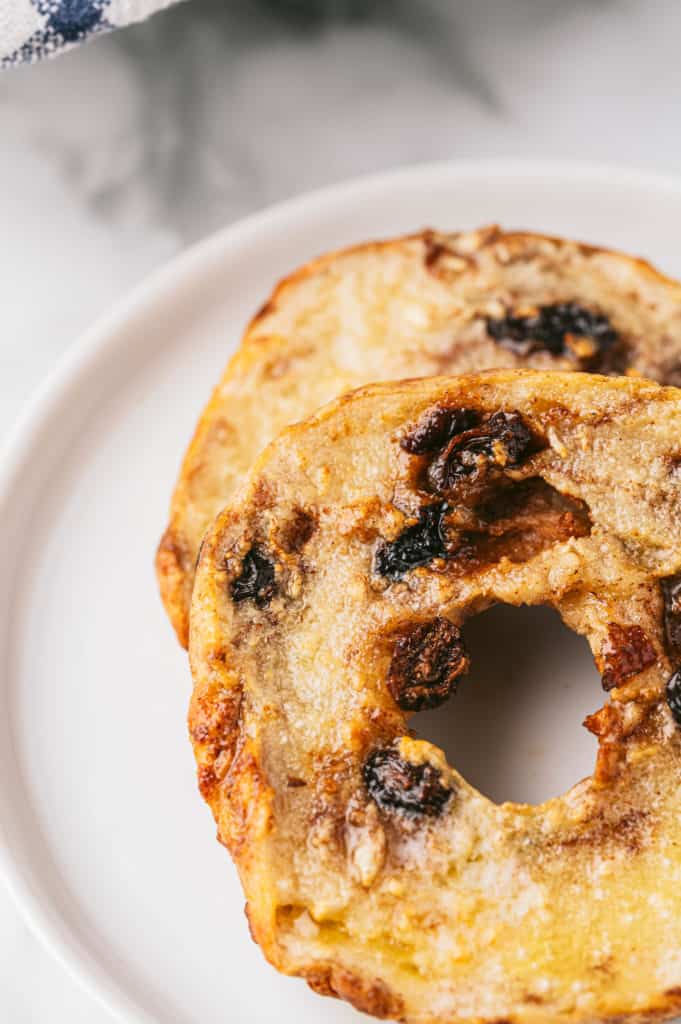 Air Fryer Dunkin Donuts Cinnamon Raisin Bagel