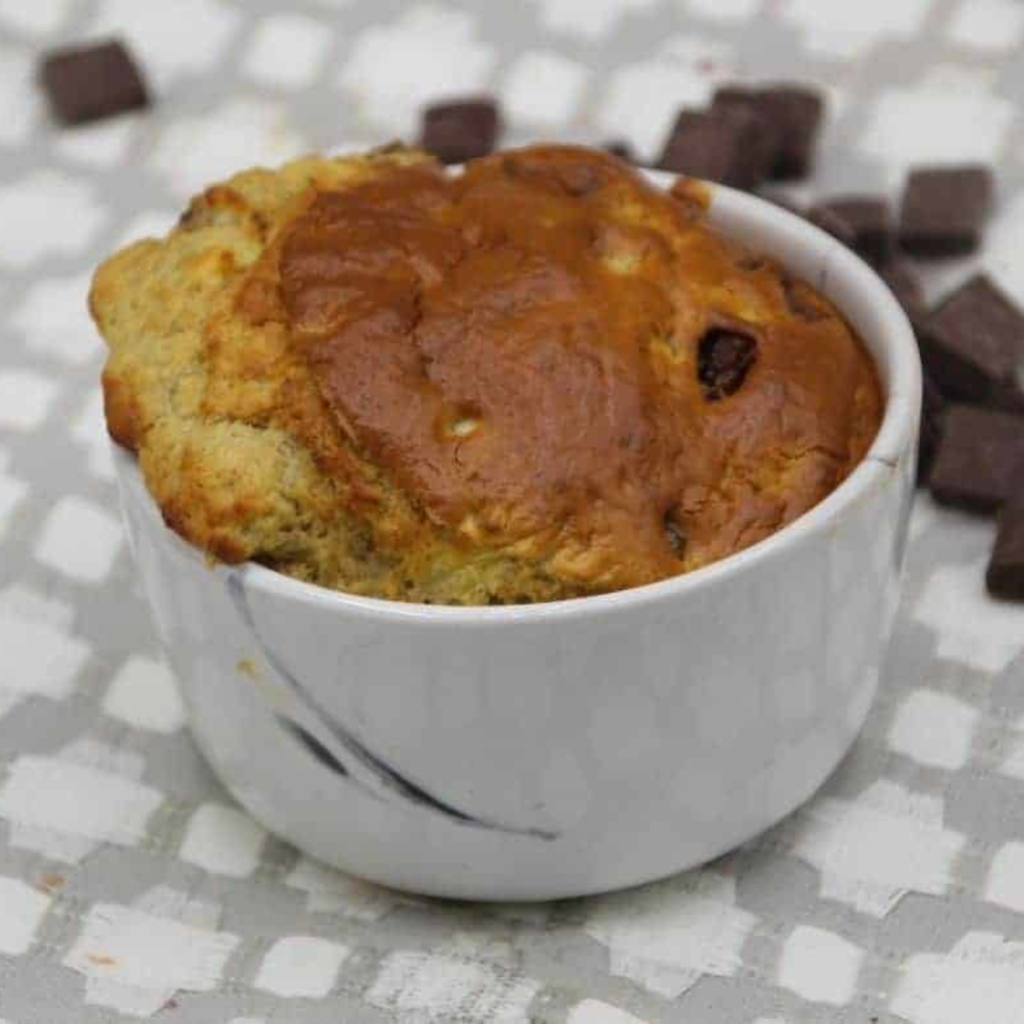 Air Fryer Chocolate Chunk Banana Bread Cake