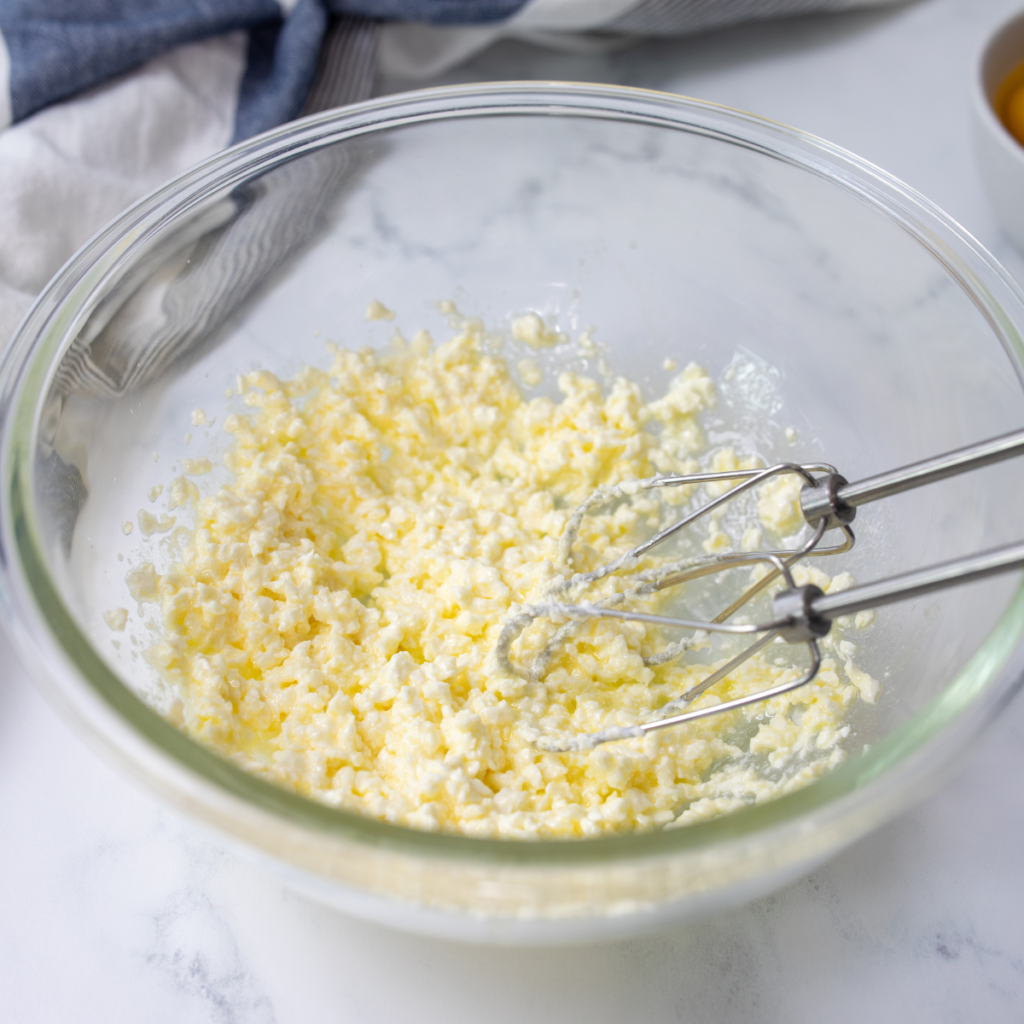 Cornmeal, flour, sugar, baking powder and salt whisked together in a glass mixing bowl