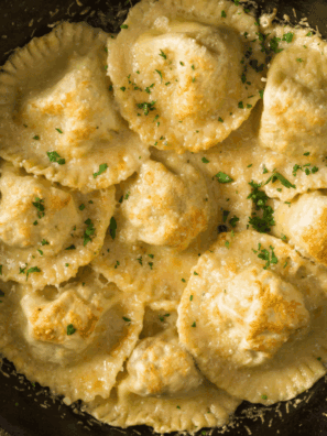 These low carb air fryer ravioli are crispy, golden, and entirely breading-free, making them a guilt-free twist on a classic favorite. Perfect as a snack, appetizer, or light dinner, they’re quick to make and full of flavor.