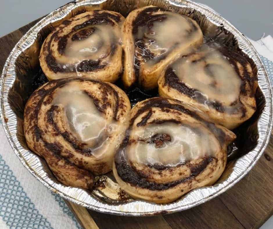 BLACKSTONE GRIDDLE CINNAMON ROLLS