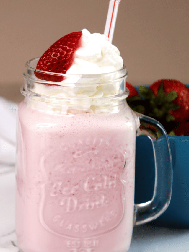 Ninja-Creami-Strawberry-Milkshake
