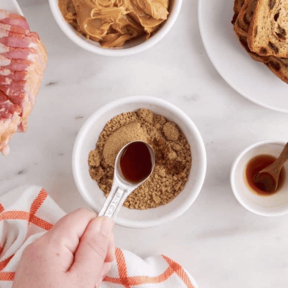 Preheat the air fryer to 390°F and mix brown sugar with vanilla extract in a small bowl until well combined.