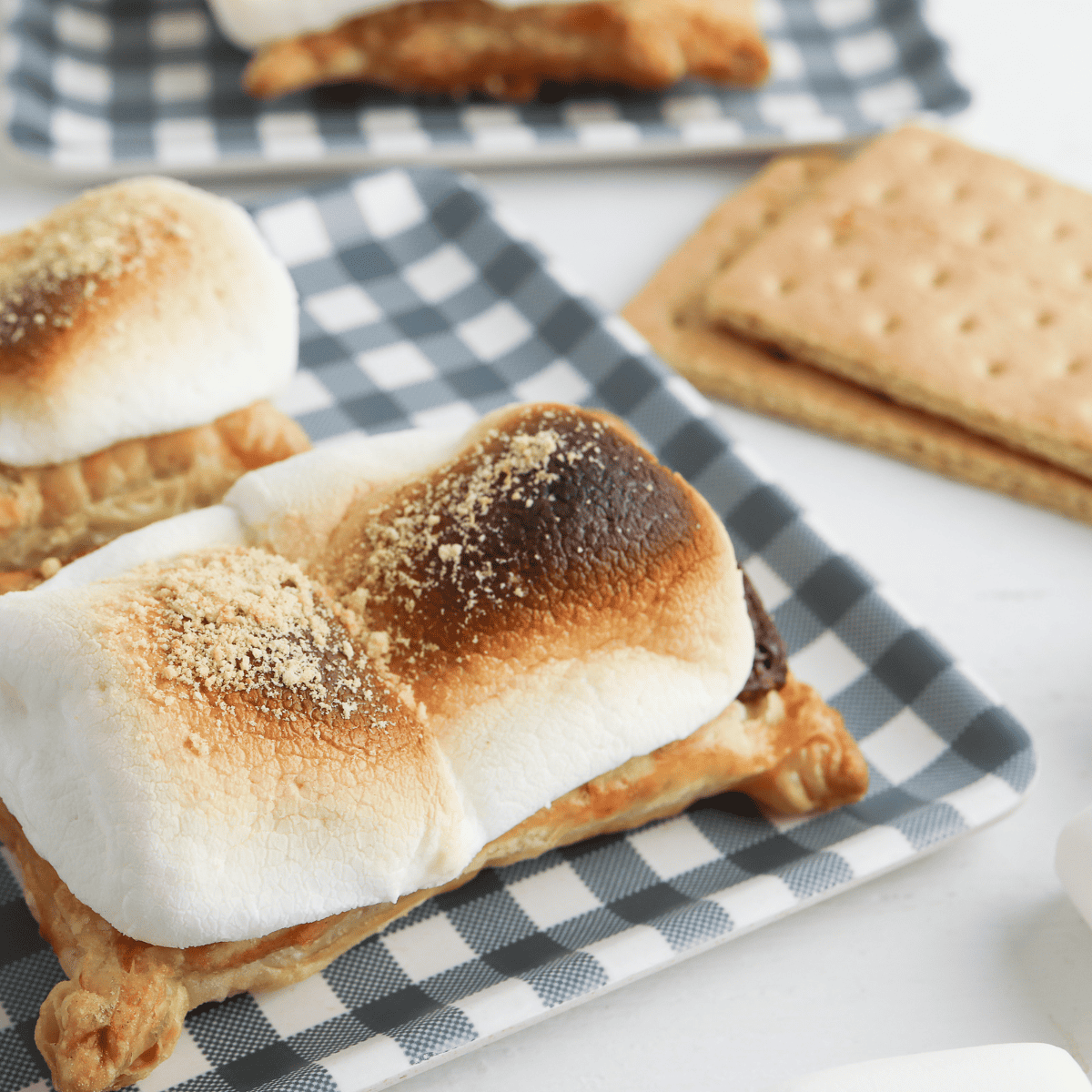Air Fryer Puff Pastry S'mores Bites