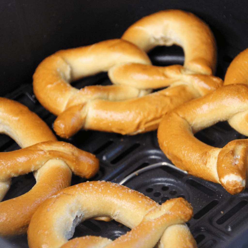 Air Fryer Superpretzels (2)