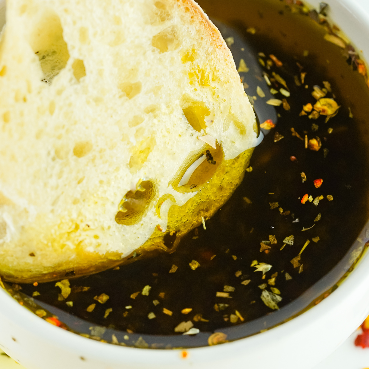 Copycat Carrabba's Bread Dipping Oil