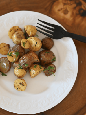 Air Fryer Parmesan Potatoes