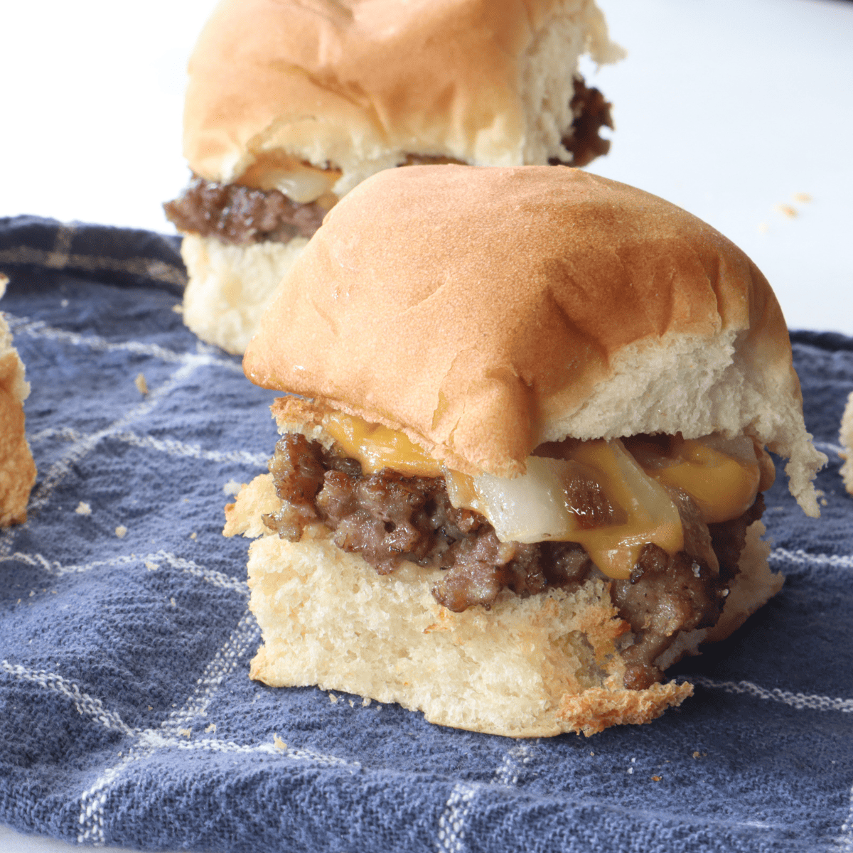 Air Fryer Frozen White Castle Burgers