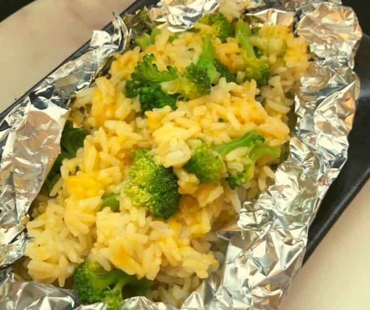 https://trendy-home1.info/air-fryer-cheesy-broccoli-and-rice/