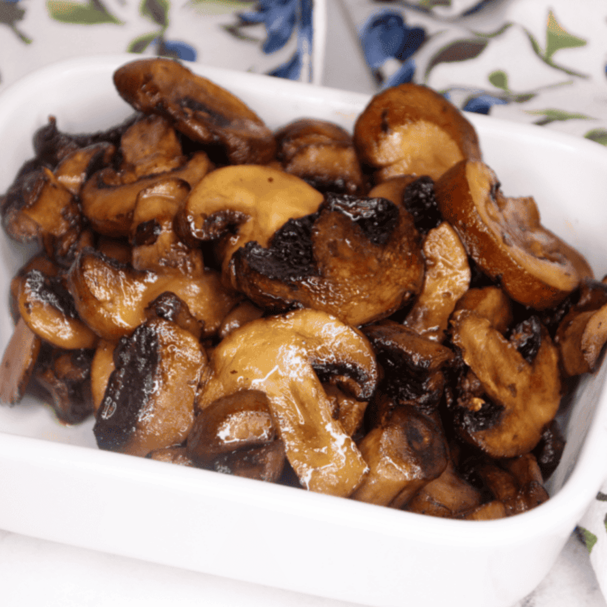 Steak and Ale Sauteed Mushrooms