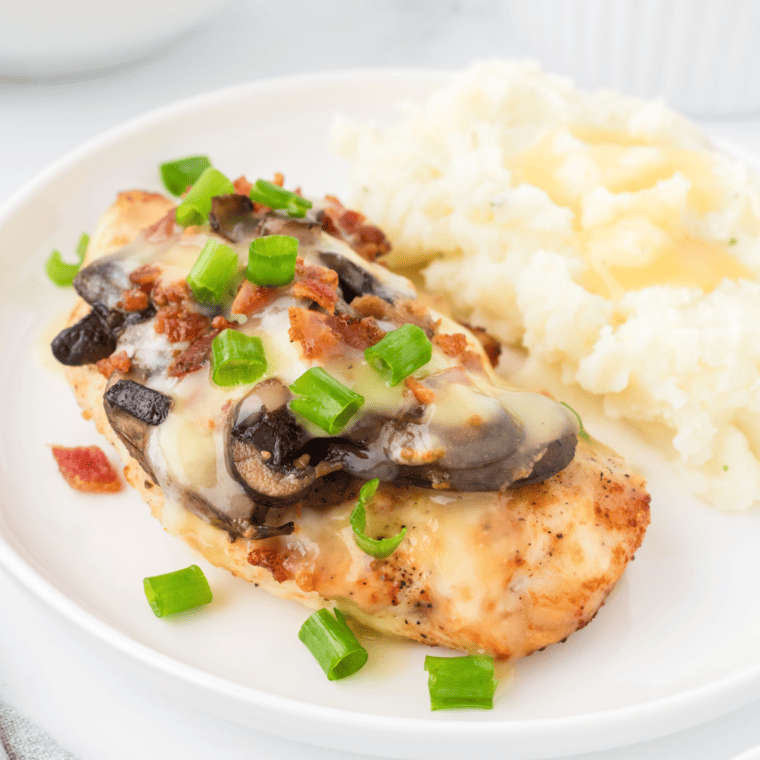 Texas Roadhouse Smothered Chicken