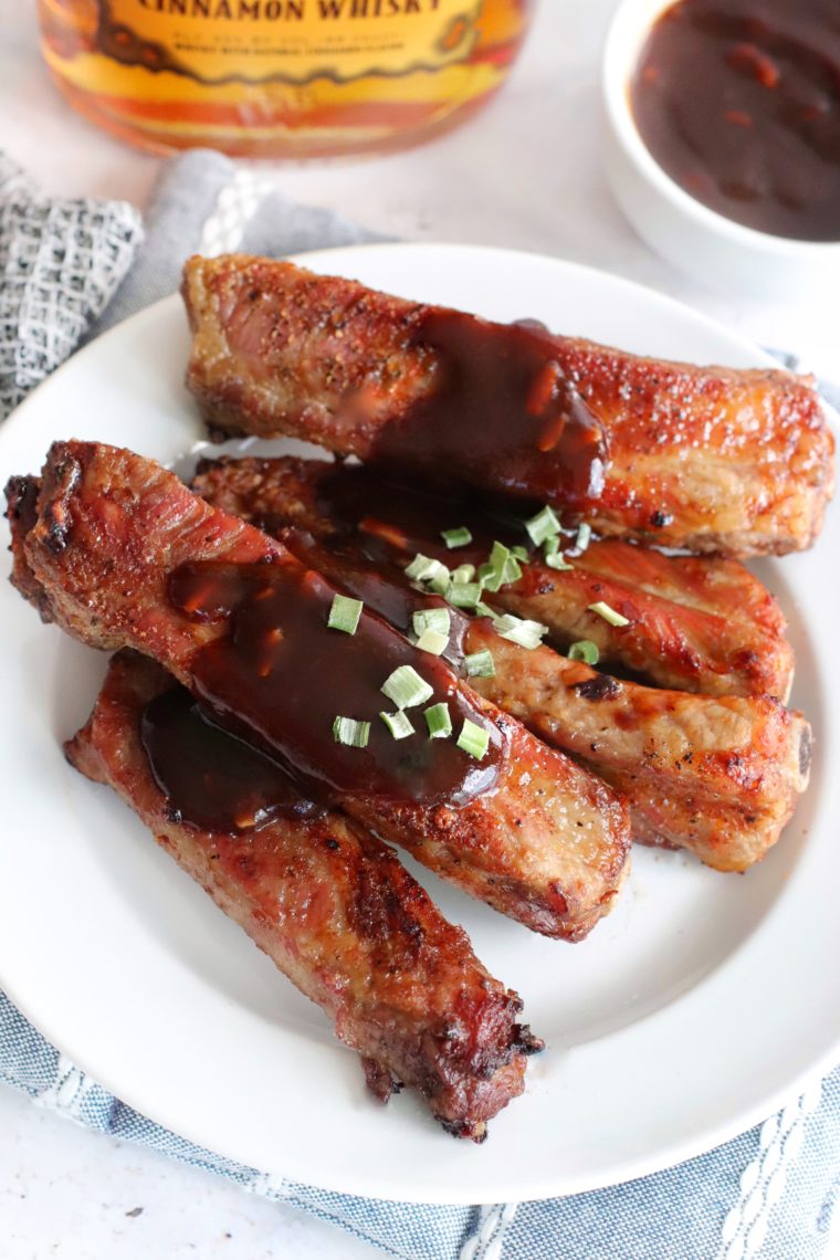 Ribs on Palte