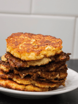 Air Fryer Cauliflower Fritters