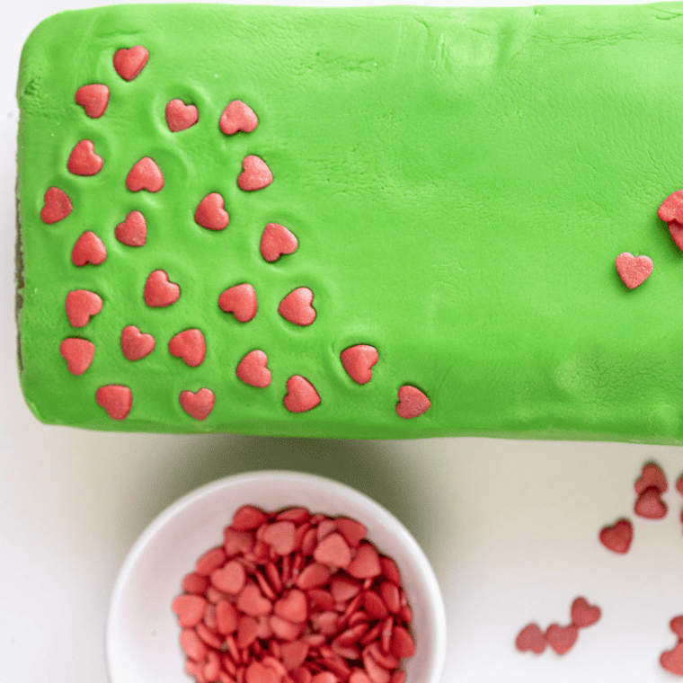 Air Fryer Grinch Loaf Cake 