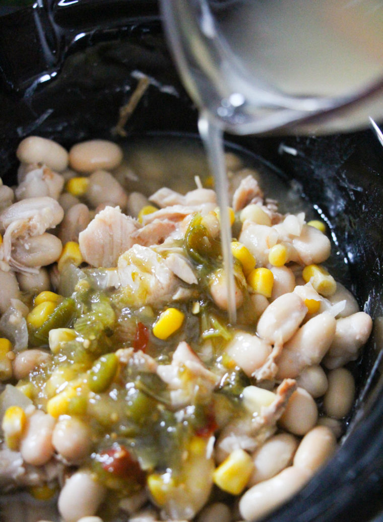 Slow Cooker Turkey White Bean Chili