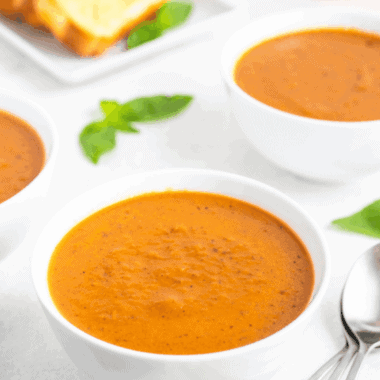 Whip up a comforting bowl of tomato soup in no time with this easy air fryer recipe. Smooth, creamy, and full of rich tomato flavor, it’s perfect for pairing with grilled cheese or enjoying on its own.