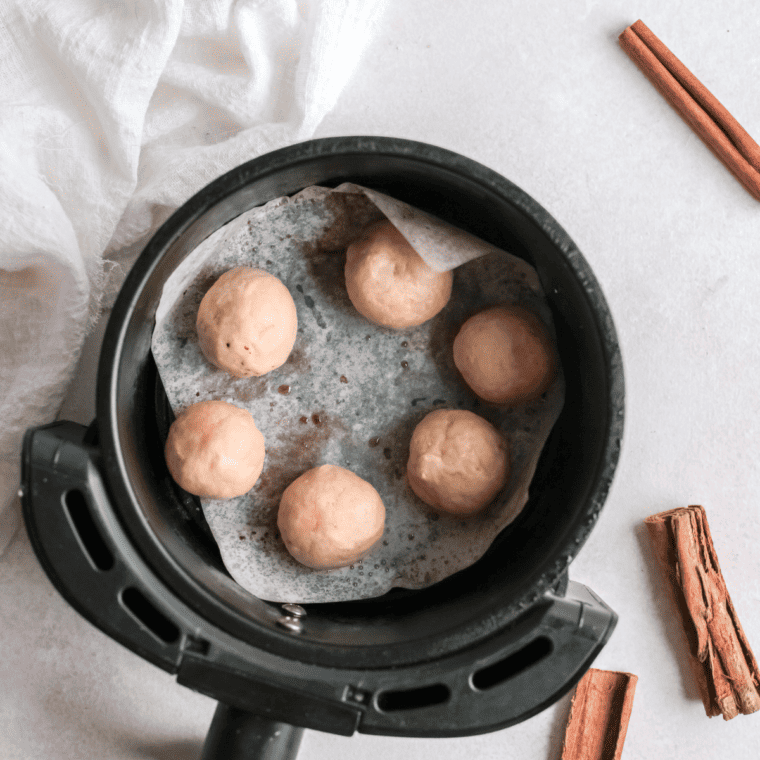 Make sure you leave space between each donut hole in the air fryer.