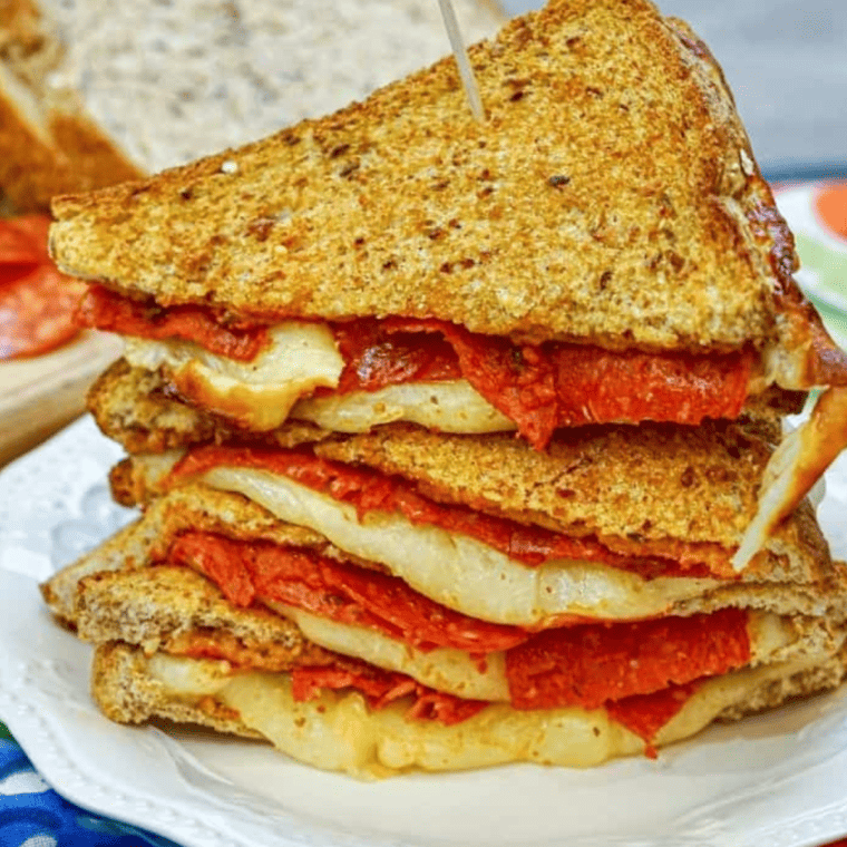 https://trendy-home1.info/air-fryer-mushrooms-thyme-grilled-cheese/