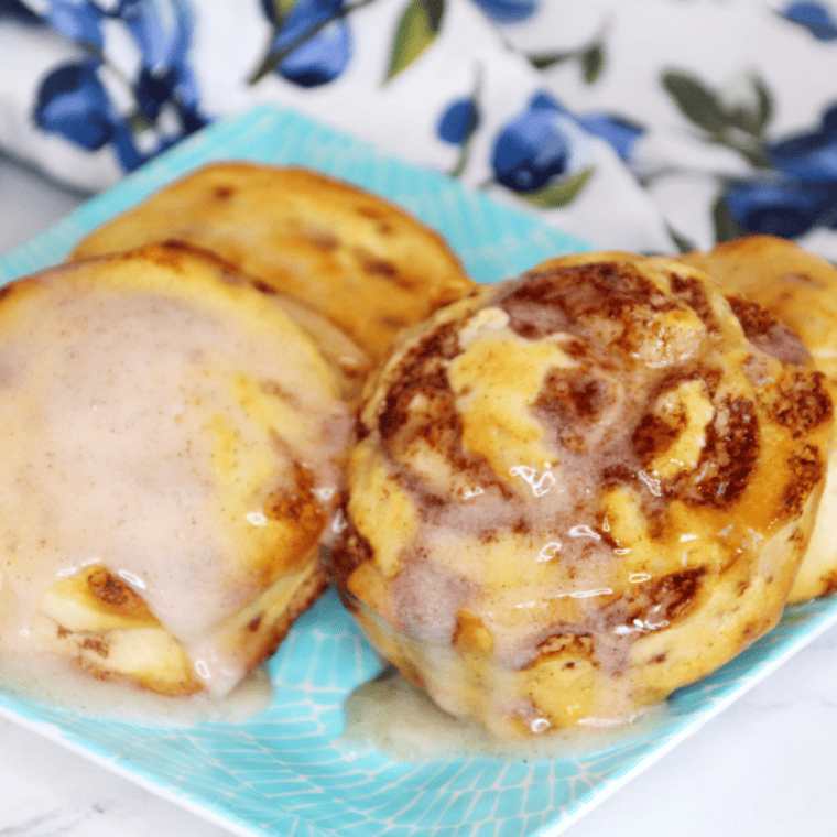Cinnamon Rolls in the Ninja Foodi Grill