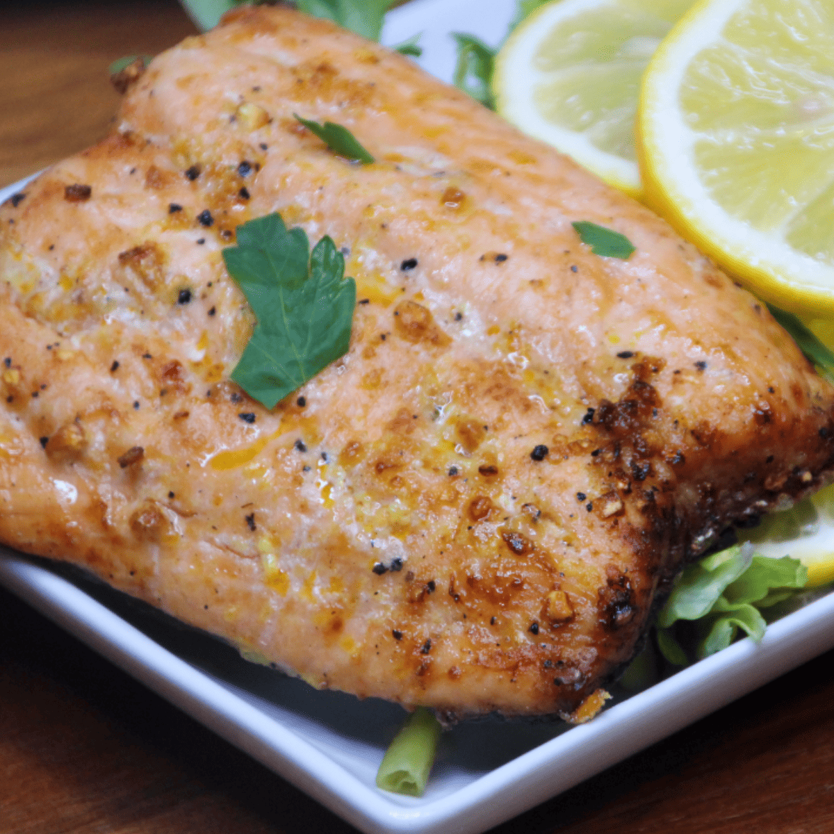 https://trendy-home1.info/air-fryer-honey-orange-glazed-salmon/
