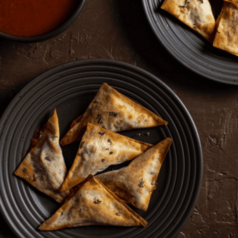 Air Fryer Pizza Wontons