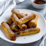 Strawberry-French-Toast-Roll-up